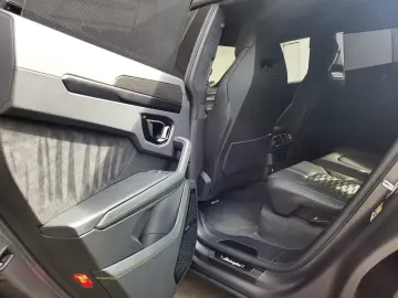 LAMBORGHINI Urus S Pano Massage 23´ Carbon B&O
