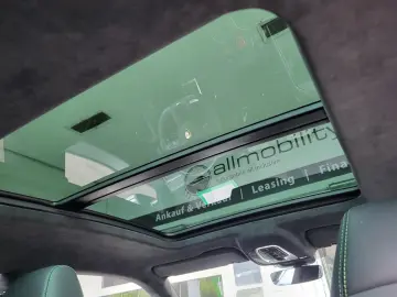 LAMBORGHINI Urus S Pano Massage 23´ Carbon B&O