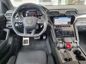 LAMBORGHINI Urus S Pano Massage 23´ Carbon B&O