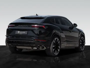 LAMBORGHINI Urus S Panoramic Roof