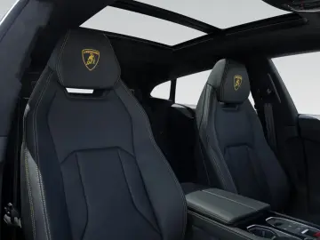 LAMBORGHINI Urus S Panoramic Roof