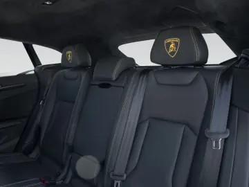 LAMBORGHINI Urus S Panoramic Roof