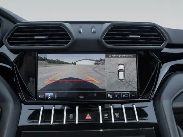 LAMBORGHINI Urus S Panoramic Roof