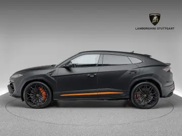 LAMBORGHINI Urus SE