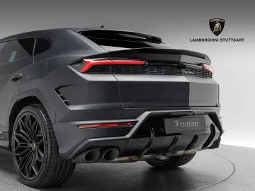LAMBORGHINI Urus SE