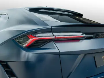 LAMBORGHINI Urus S Blu Lacus Matt