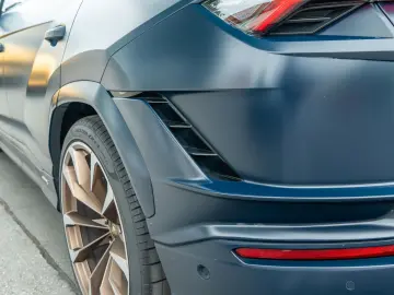 LAMBORGHINI Urus S Blu Lacus Matt