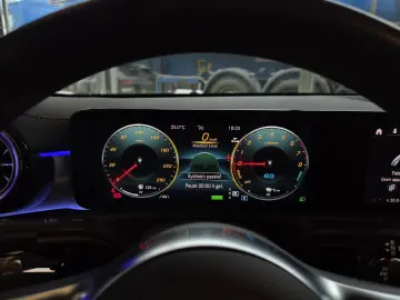 Mercedes Benz CLA250e - plug in hybrid - AMG Line