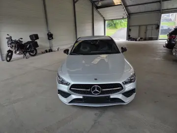 Mercedes Benz CLA250e - plug in hybrid - AMG Line