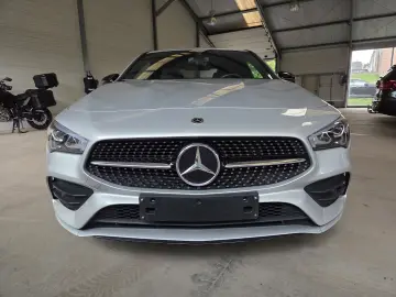 Mercedes Benz CLA250e - plug in hybrid - AMG Line