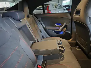 Mercedes Benz CLA250e - plug in hybrid - AMG Line