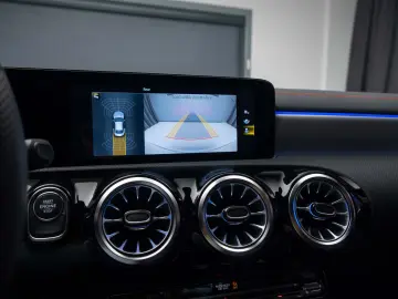 Mercedes Benz CLA250e - plug in hybrid - AMG Line