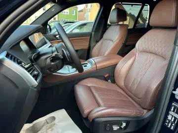 BMW X5 xDrive40d M SPORT PANO KLIMASITZE LASER HUD