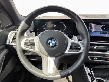 BMW X5 xD 40d M SPORT AdLED DAPr 360  Pano H K AHK