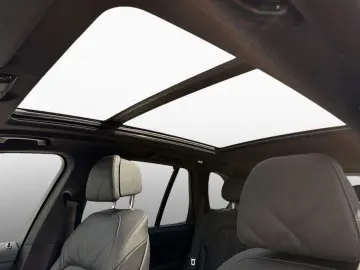BMW X5 xD 40d M SPORT AdLED DAPr 360  Pano H K AHK