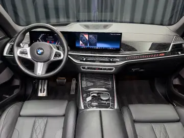 BMW X5 40 d xDrive M SPORT PRO PANO M-SITZE INDIVID