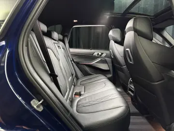 BMW X5 40 d xDrive M SPORT PRO PANO M-SITZE INDIVID