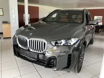 BMW X5 40xd Sportpaket Iconicglow Akustik-Komfort