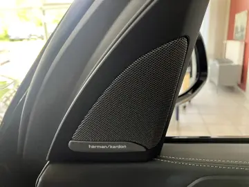 BMW X5 40xd Sportpaket Iconicglow Akustik-Komfort