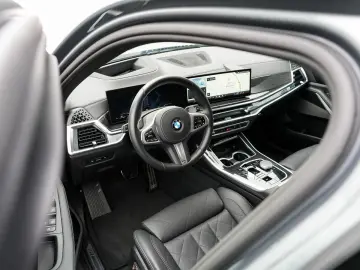 BMW X5 xDrive40d M-Sport AHK ACC PANO Sitzlüft 360