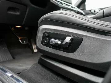 BMW X5 xDrive40d M-Sport AHK ACC PANO Sitzlüft 360
