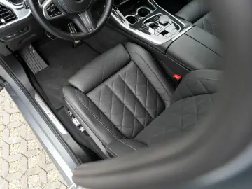 BMW X5 xDrive40d M-Sport AHK ACC PANO Sitzlüft 360