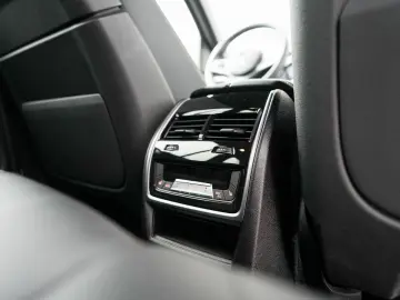 BMW X5 xDrive40d M-Sport AHK ACC PANO Sitzlüft 360
