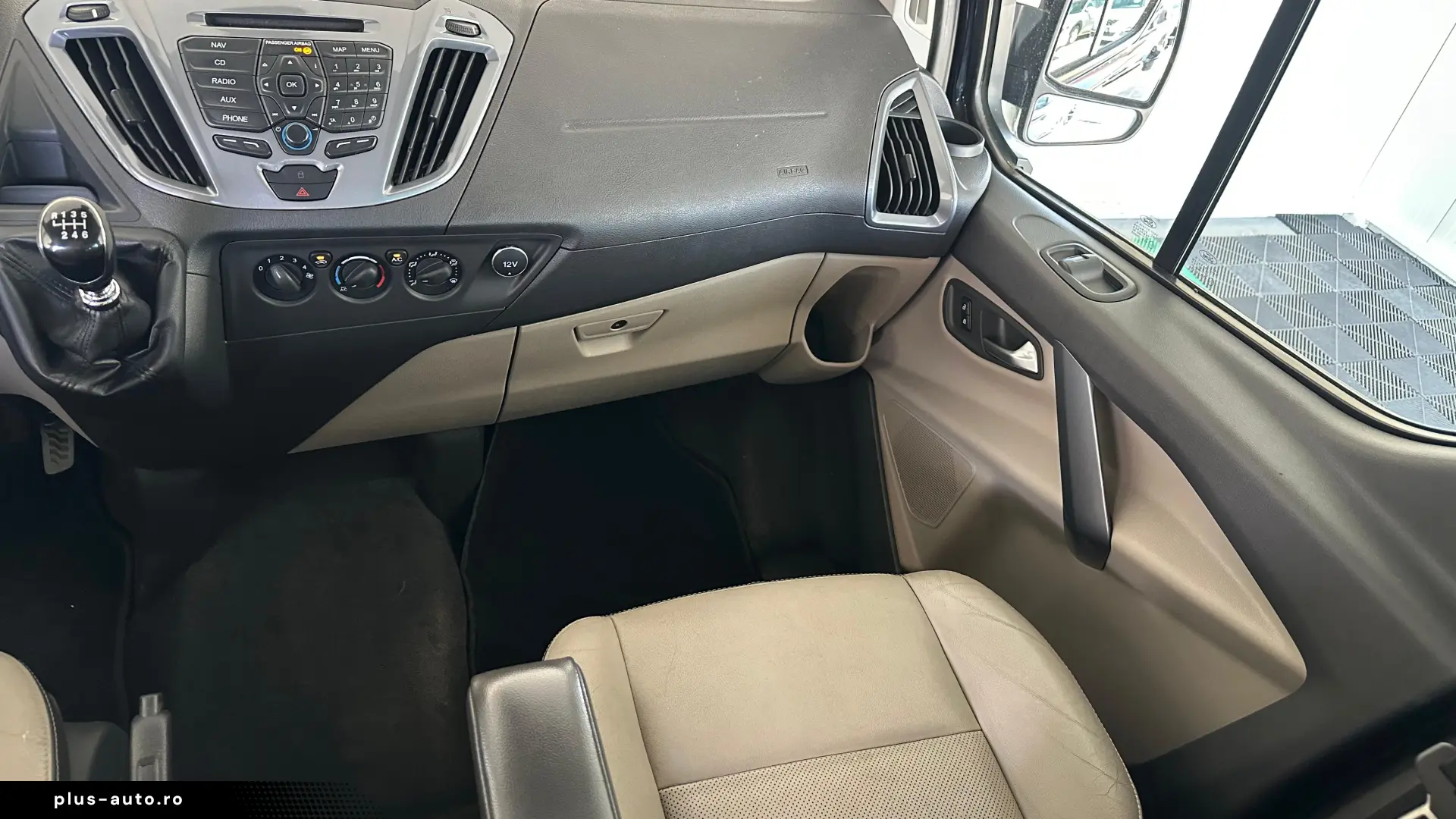 Ford Tourneo 2.2 Diesel 155 CP An 2014