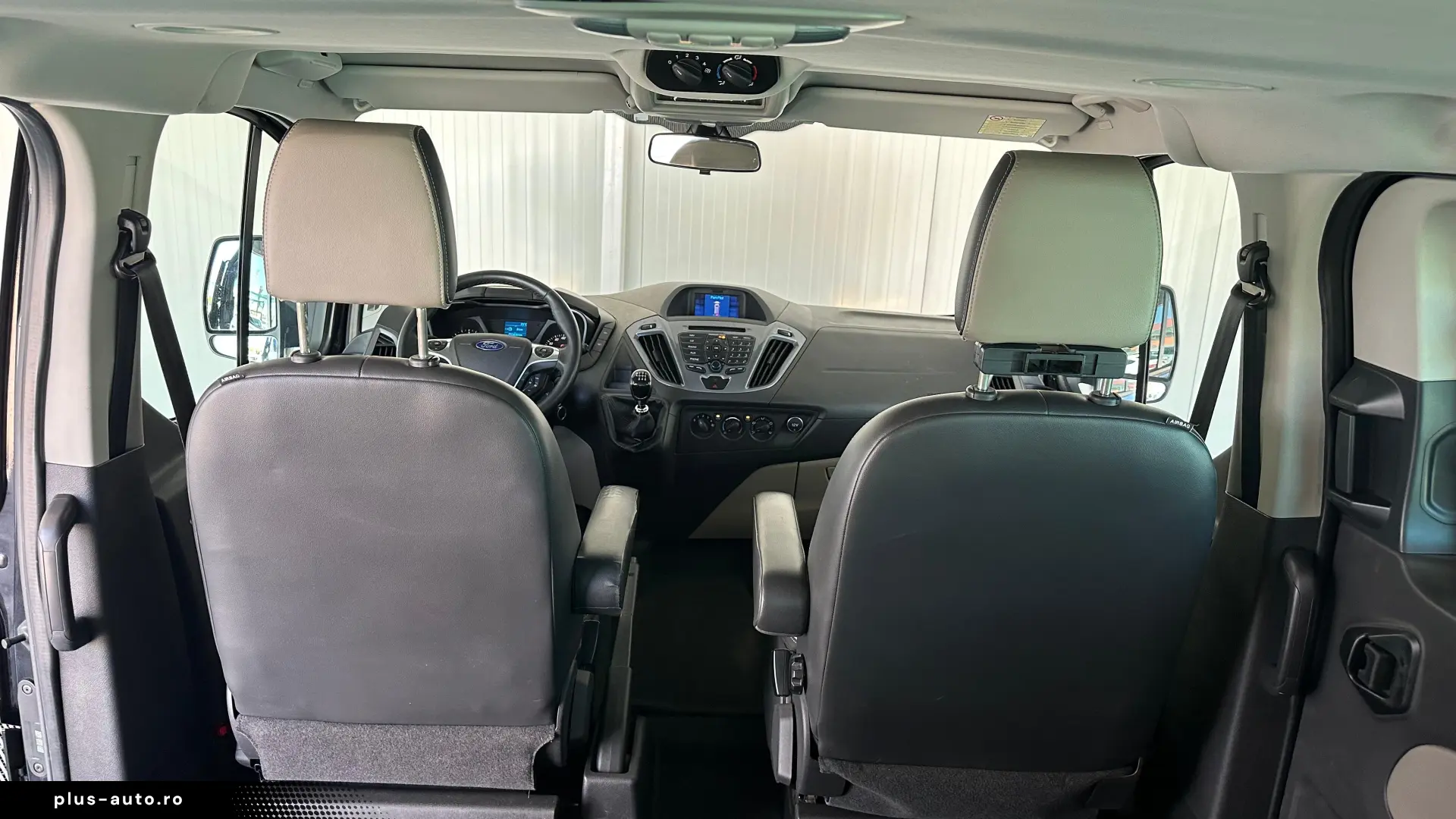 Ford Tourneo 2.2 Diesel 155 CP An 2014
