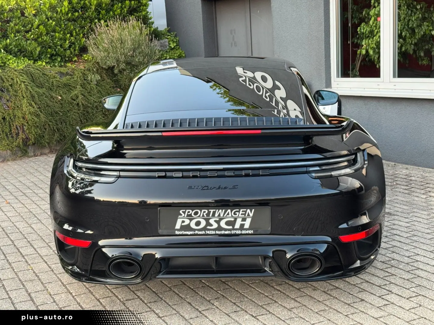PORSCHE 911 Turbo S  Sport-Design-Paket  remote park ass