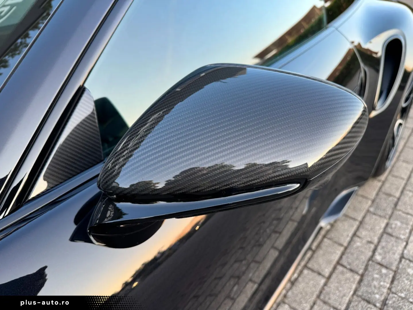 PORSCHE 911 Turbo S  Sport-Design-Paket  remote park ass