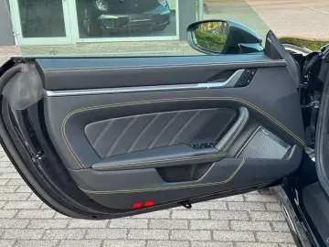 PORSCHE 911 Turbo S  Sport-Design-Paket  remote park ass