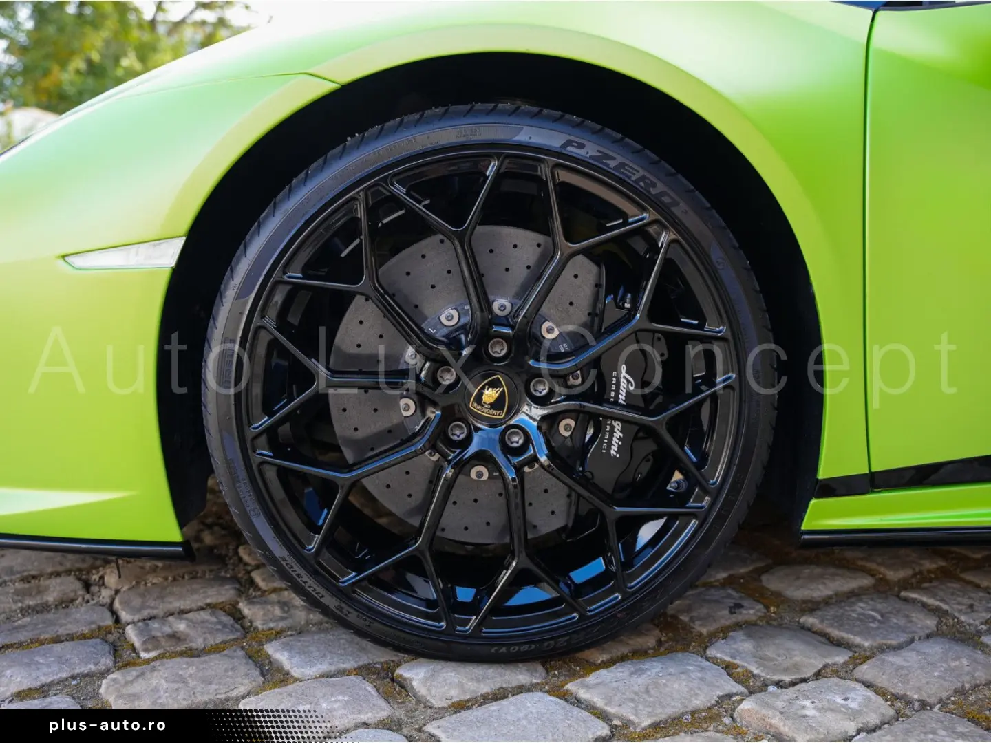 LAMBORGHINI Huracán EVO Camera Lift EVO Trim Style Package