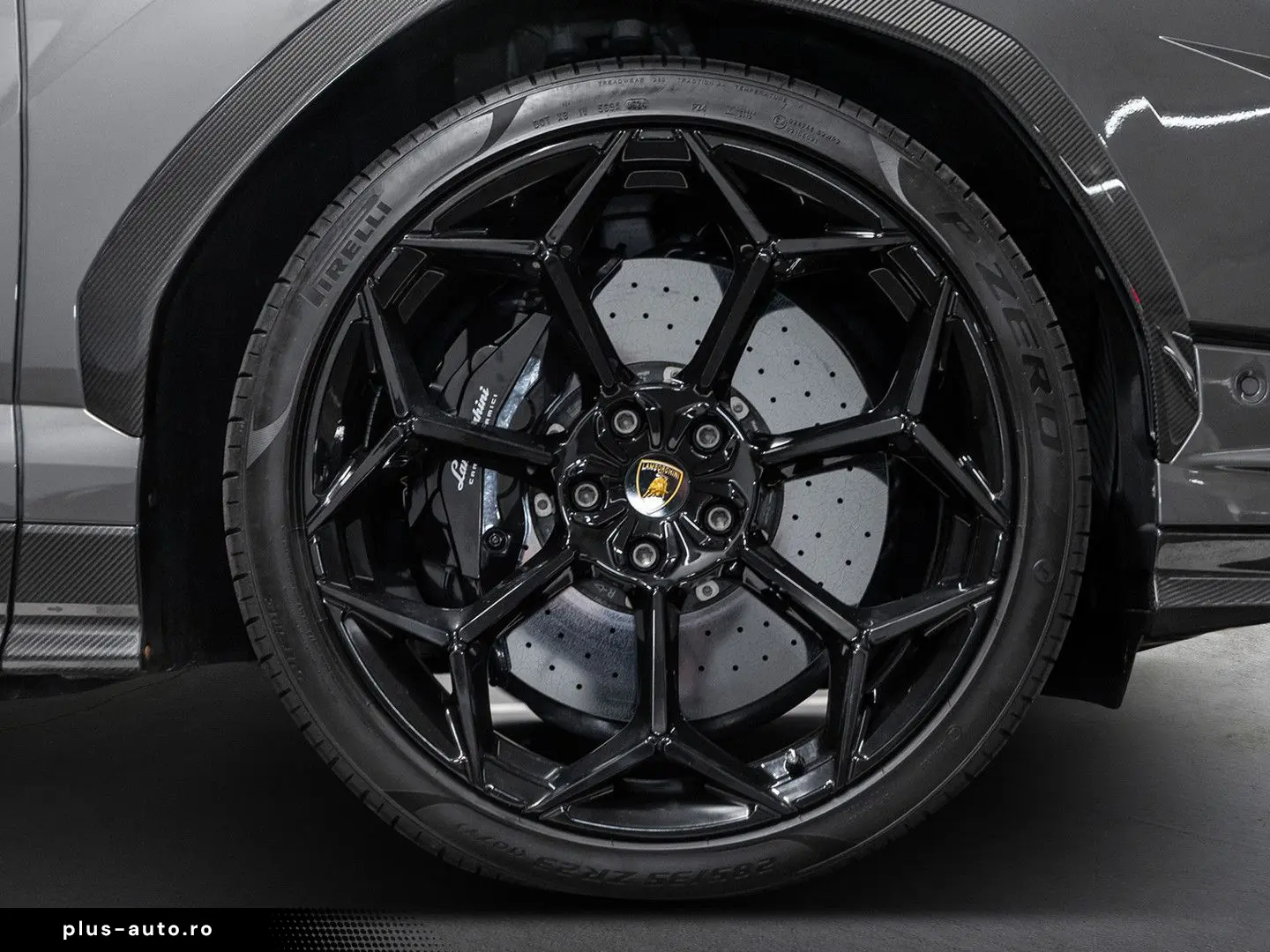 LAMBORGHINI Urus Performante MY2024