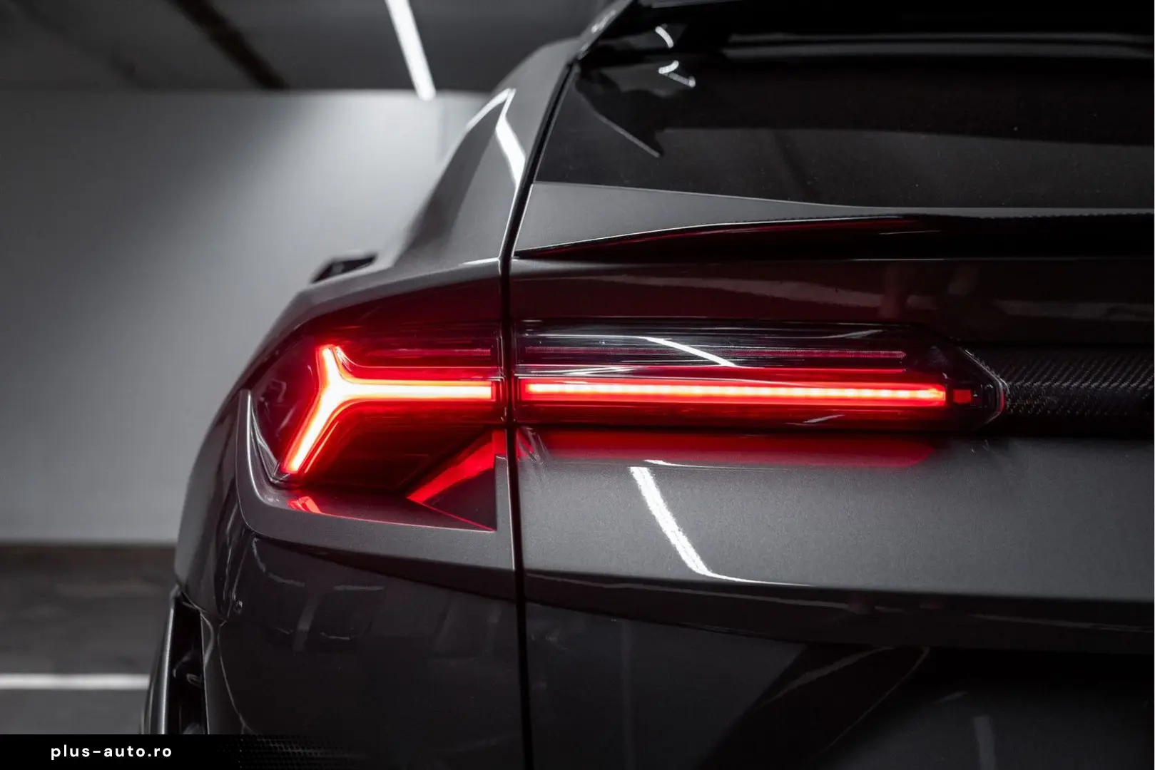 LAMBORGHINI Urus Performante MY2024