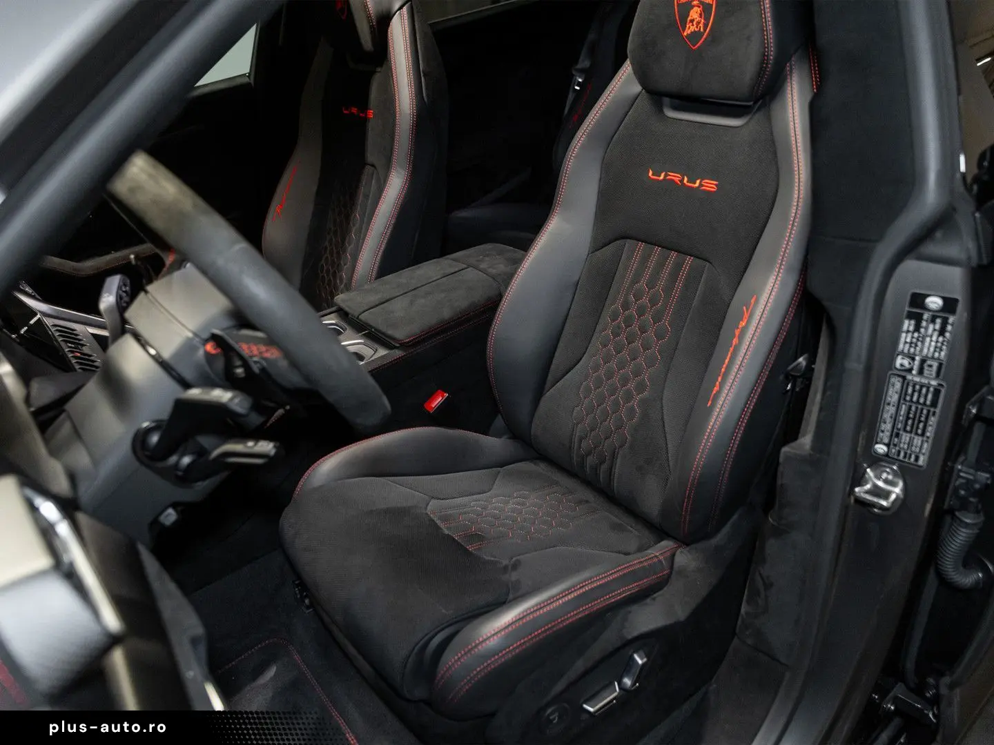 LAMBORGHINI Urus Performante MY2024