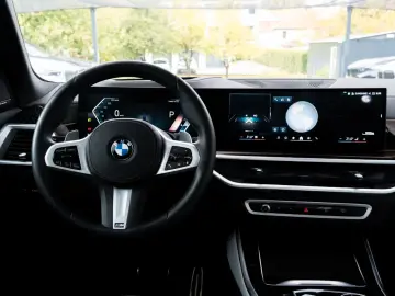 BMW X5 40d M SPORT.LUFTF.SOFTC.DR.ASS.360.AHK.3STÜCK