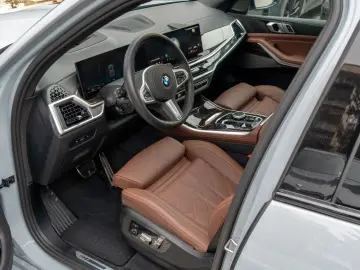 BMW X5 40d M SPORT.LUFTF.PANO.SOFTC.4ZONEN.360.AHK