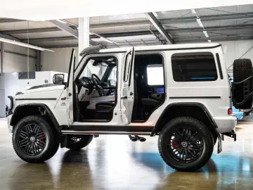MERCEDES-BENZ G 63 AMG 4x4² BRABUS AERODYNAMIC   MANUFAKTUR