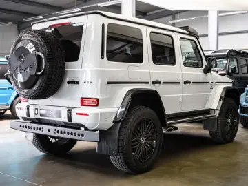 MERCEDES-BENZ G 63 AMG 4x4² BRABUS AERODYNAMIC   MANUFAKTUR