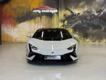 LAMBORGHINI Huracán Tecnica KERAMIK~LIFT~KAMERA~CARBON~