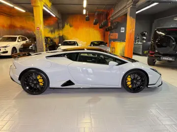 LAMBORGHINI Huracán Tecnica KERAMIK~LIFT~KAMERA~CARBON~