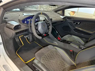 LAMBORGHINI Huracán Tecnica KERAMIK~LIFT~KAMERA~CARBON~
