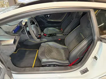 LAMBORGHINI Huracán Tecnica KERAMIK~LIFT~KAMERA~CARBON~