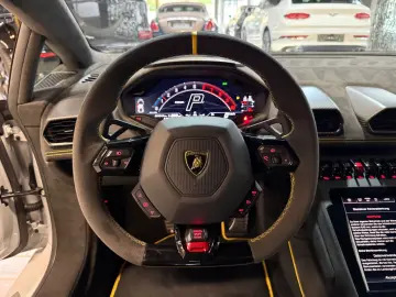 LAMBORGHINI Huracán Tecnica KERAMIK~LIFT~KAMERA~CARBON~