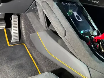 LAMBORGHINI Huracán Tecnica KERAMIK~LIFT~KAMERA~CARBON~