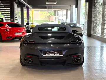 FERRARI Roma 3.9 T V8 Spider DCT ACC~BELÜFTUNG~360~