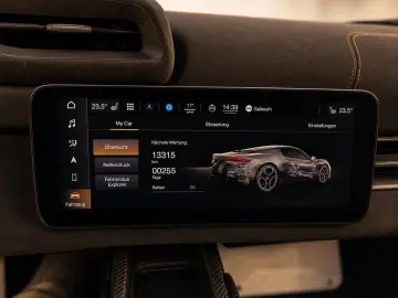 MASERATI MC20