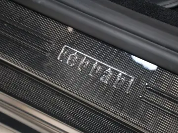 FERRARI 812 GTS