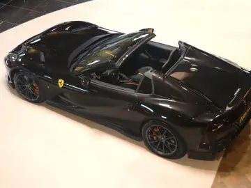 FERRARI 812 GTS